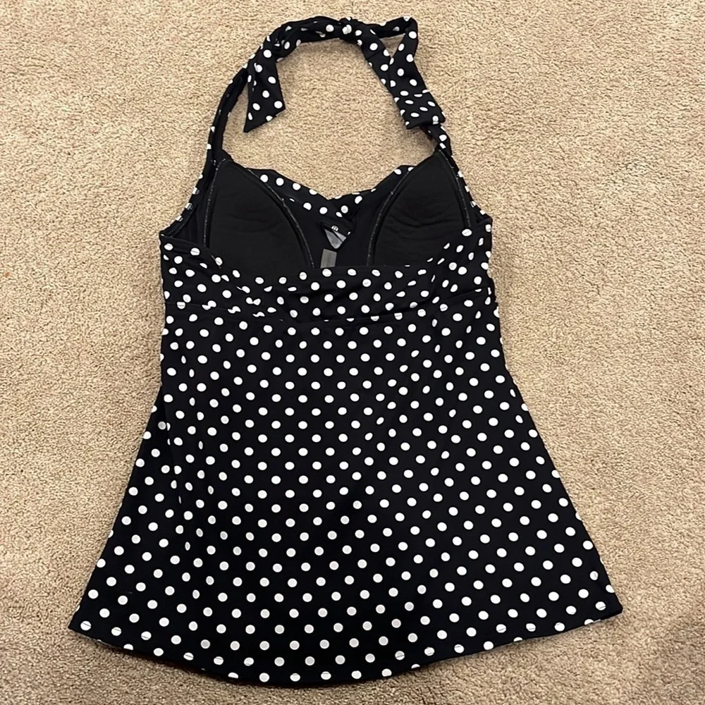 LANDS’ End womens polka dots tankini size 4.